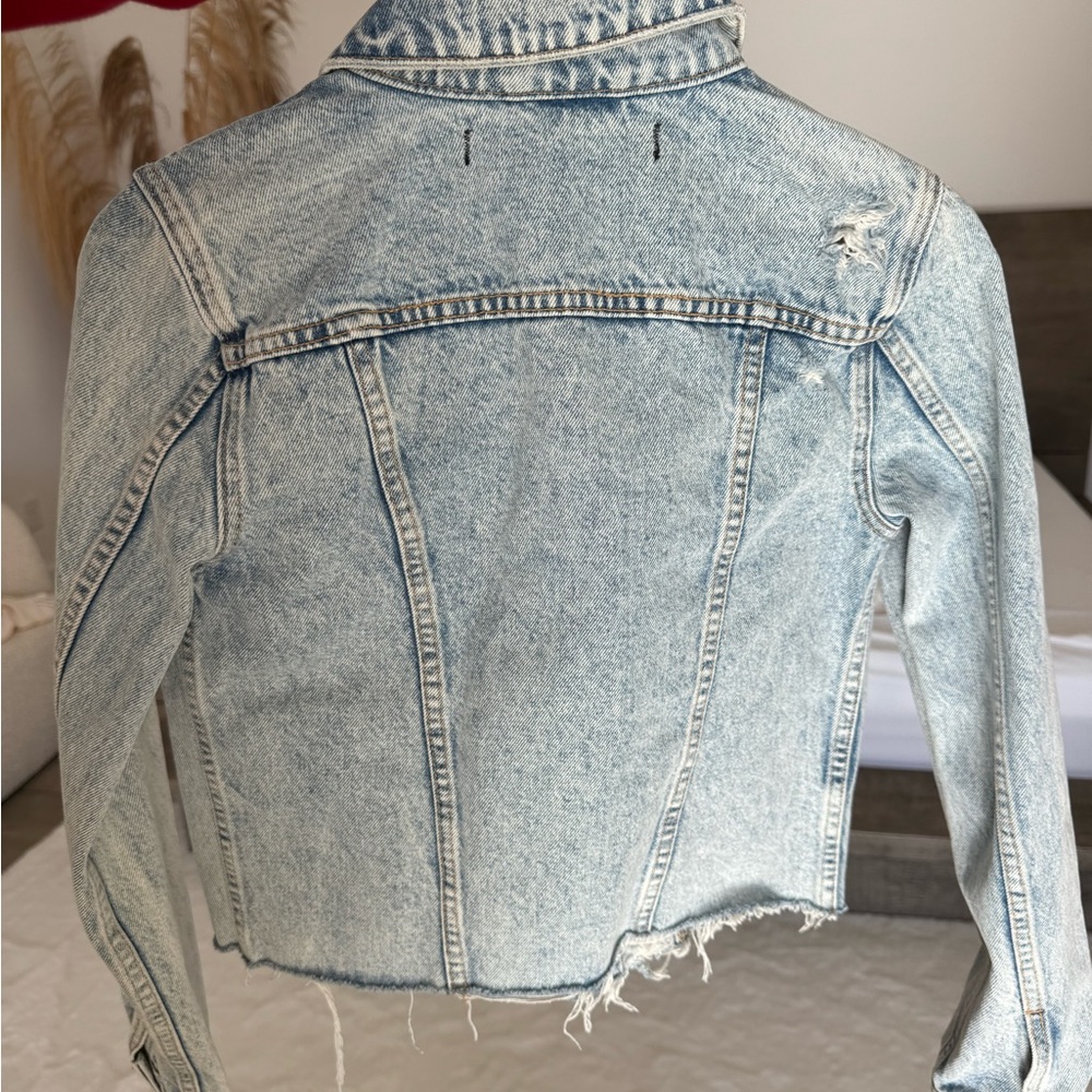 NWT Light Blue Denim Jean Jacket - Picture 2 of 7